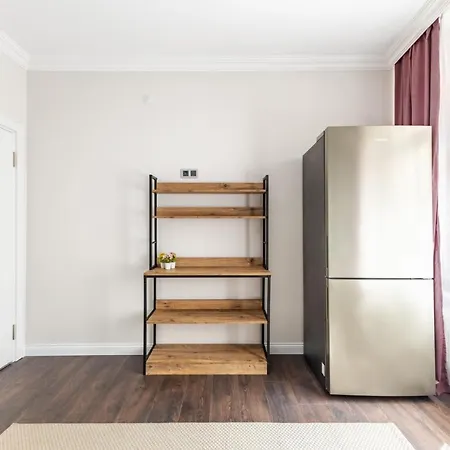 Modern And Aesthetic Flat In Sisli *